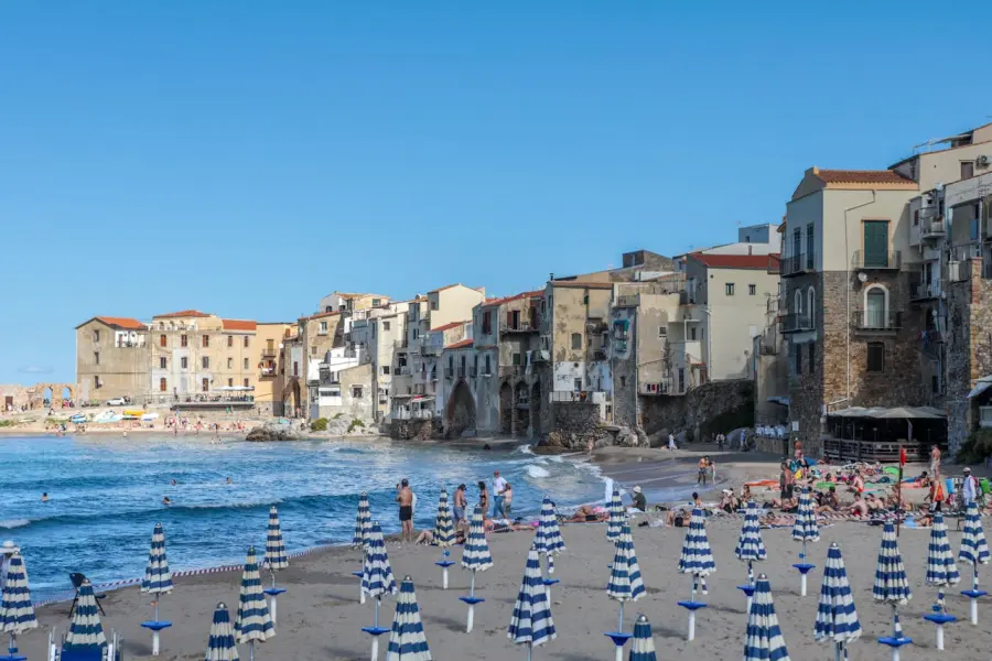 Stagione balneare e nuove strutture: come si stanno attrezzando gli stabilimenti italiani